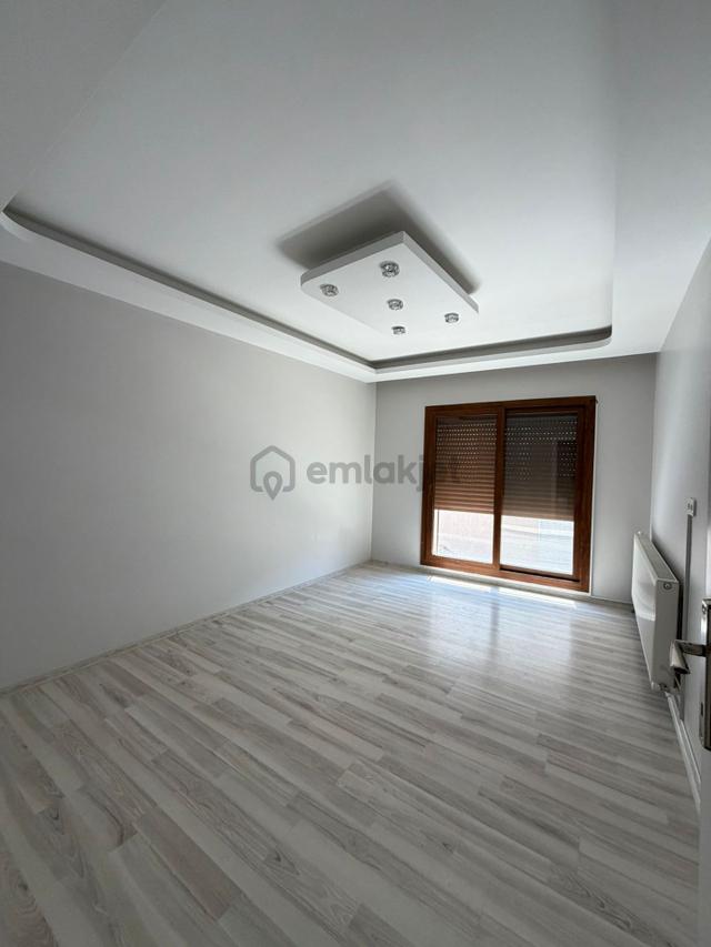 Finans Group Gayrimenkul'den// Subaşı Mahallesinde Kiralık 2+1 Daire 2