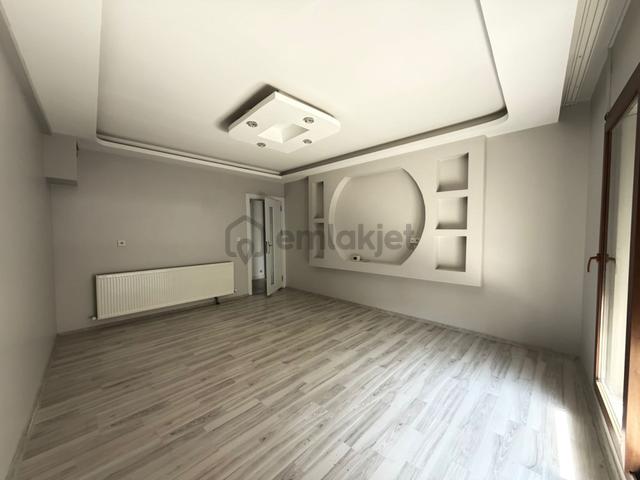 Finans Group Gayrimenkul'den// Subaşı Mahallesinde Kiralık 2+1 Daire