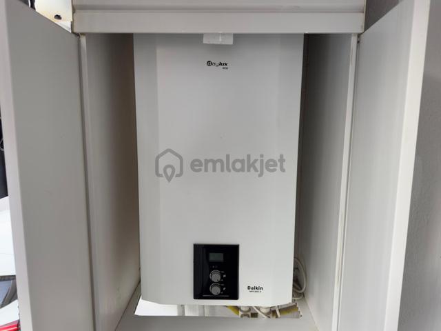 Muradiye Mahallesi Satılık Daire 1+1 60m2 3 Katlının Yüksek Zemin Katı Açık Mutfak Full 4