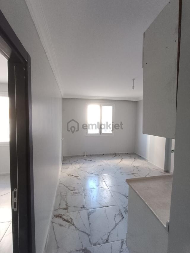 Adana Sarıçamda Sarıçam Belediye Sarıçam Emniyet Çivarında 1+1 Kiralık Fırsat Daire 4