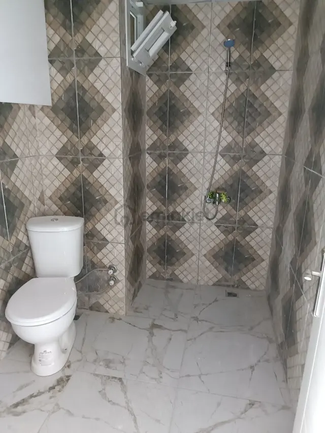 Adana Sarıçamda Sarıçam Belediye Sarıçam Emniyet Çivarında 1+1 Kiralık Fırsat Daire 2