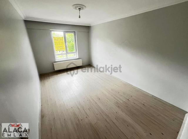 Deniz Feneri Mevkii 1.kat Asansörlü 3+1 Daire 3