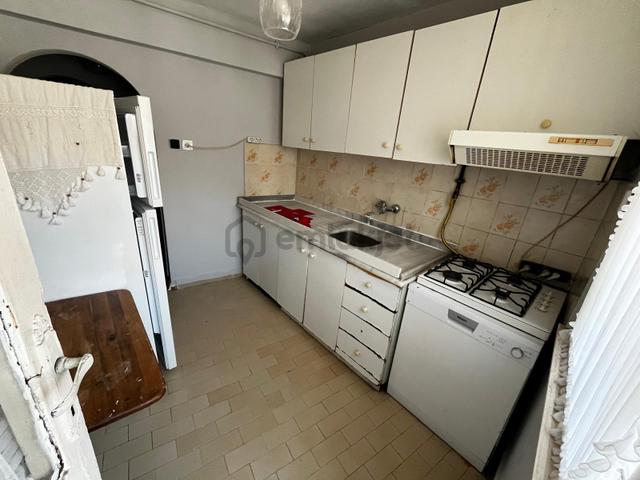Eyüp Ramı Cuma Mah'de Satılık 3+1 Daıre 4