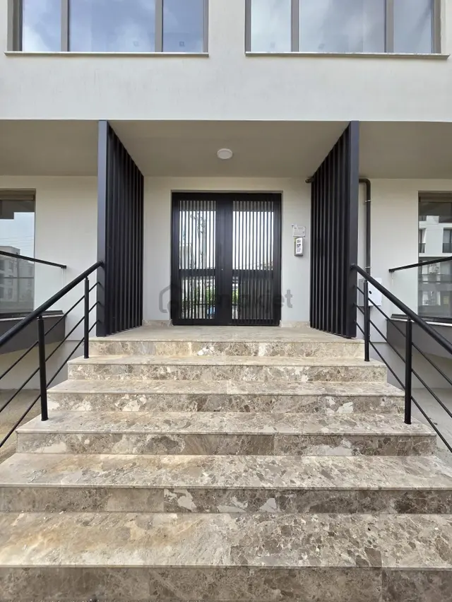 Şehir Hastanesi Yakını, Ara Kat 100 M² 2+1 Lüks Daire 3