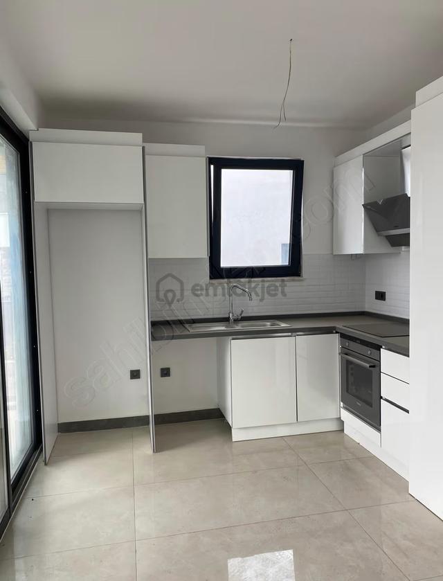 Havuzlu Ve Prestijli Site İçi 3 Banyolu Deluxe 2+1 Villa Takaslı 5