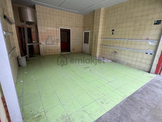 Akçaabat Küçük Sanayi Sitesinde Kiralık Dükkan 4