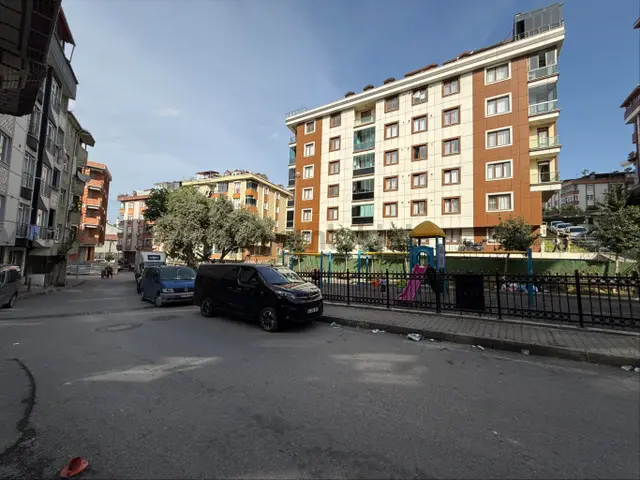 Gaziosmanpaşa Bağlarbaşı Mahallesi Satılık 2+1 Daire 4