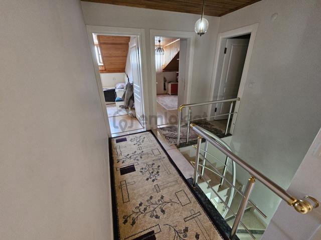 Ataşehir Esatpaşa Mh Satılık İskanlı 195m2 Satılık 4+2 Çatı Dubleksi 4