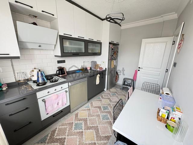 Prestij'den Sedef Pastane Civarı Her Kat Tek Daire 3+1 Daire 4
