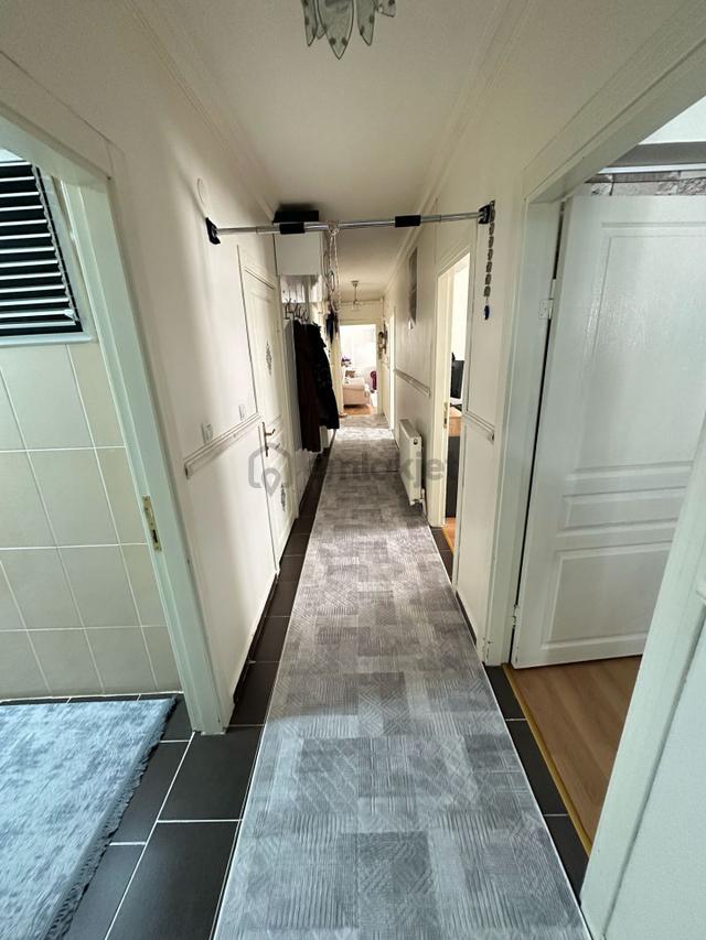 Sincan Malazgirt Mhde Kapalı Otoparklı 3+1 1.katta Yapılı Daire 4