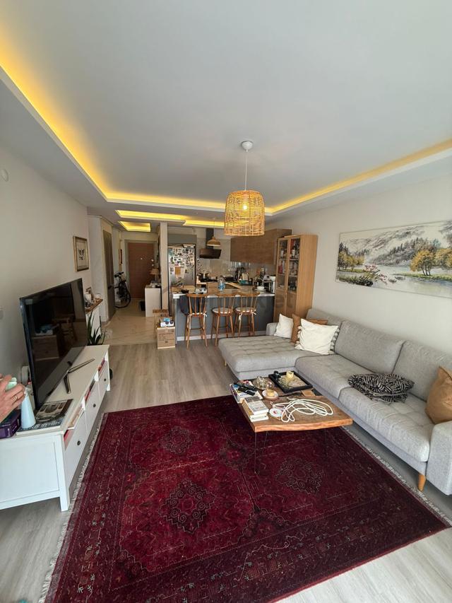 Kuşadası Kirazlı Yolu Üzeri Kiralık Full Eşyalı 1+1 Daire 5