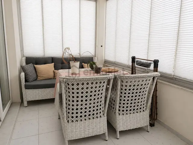 Hcl'den Sitede 3+1 Tecenın Merkezi Konumda/denize 350m Satılık D 3
