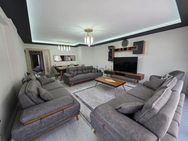 Yalıncak'ta Deniz Manzaralı 3+1 Lüks Daire: 180m², Yerden Isıtma Yalıncak'ta Deniz Manzaralı 3+1 Lüks Daire: 180m², Yerden Isıtma