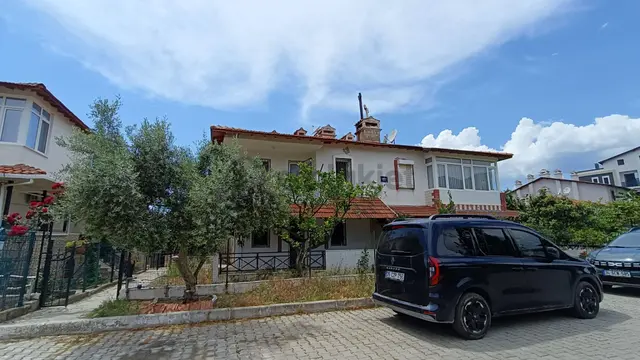 3+1eşyasız, Bahçeli Villa 2