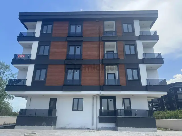 Resuloğlu Emlak'tan Cumhuriyet Mah Satılık 1+1 1