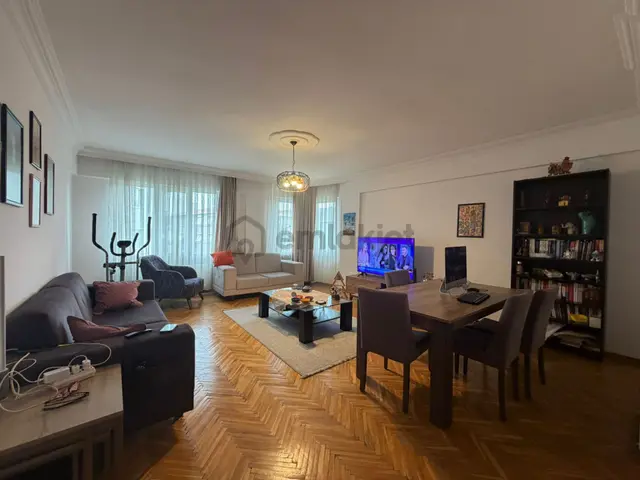 Bahçelievler Merkez'de 3+1 Geniş 135m2 Ara Kat Fırsat Daire 3