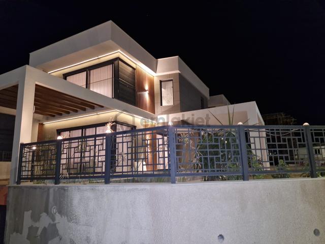 Kuşadası Soğucak'ta Full Deniz Manzaralı Müstakil Villa 3