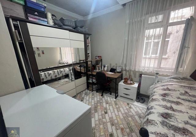 Karakaya Emlak Ofisinden Kurtuluşta Ara Kat Daire 5