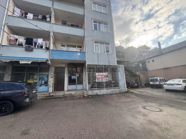 Kocaeli İzmit Yenidoğan Üstün Sokak Depo Veya Dükkan A Uygun 4