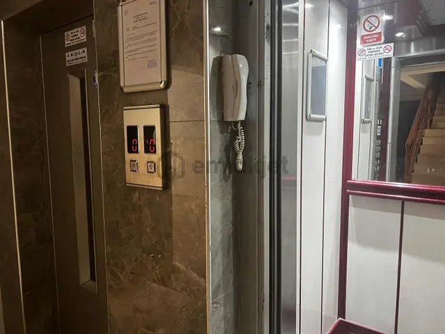 Ataevler Barış Mah Nilkent Sitesinde Arakat Satılık 3+1 Daire 2