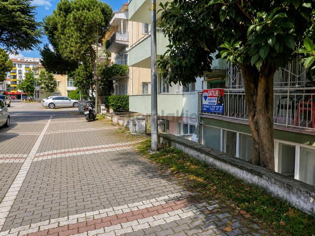 Remax Mid Bahçeli Evlerde Satılık 3+1 Daire 3