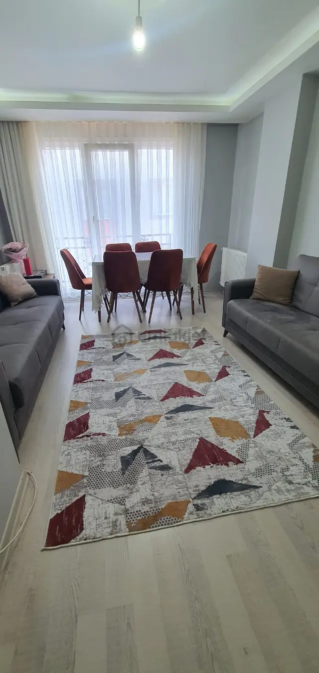 Bahçelievler Yenibosna'da Satılık 2+1 80m² Daire 3