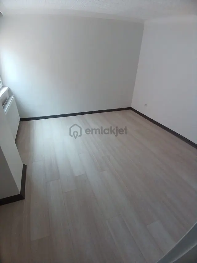 Mç Emlak'tan İstasyon Mah.'nde 5+1 Satılık Daire 5