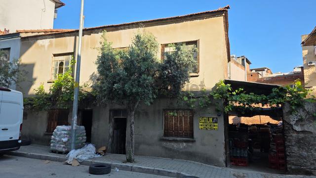 İzmir Tire Sb Emlak'tan Kurtuluş Mah. Satılık İmarlı Arsa 3