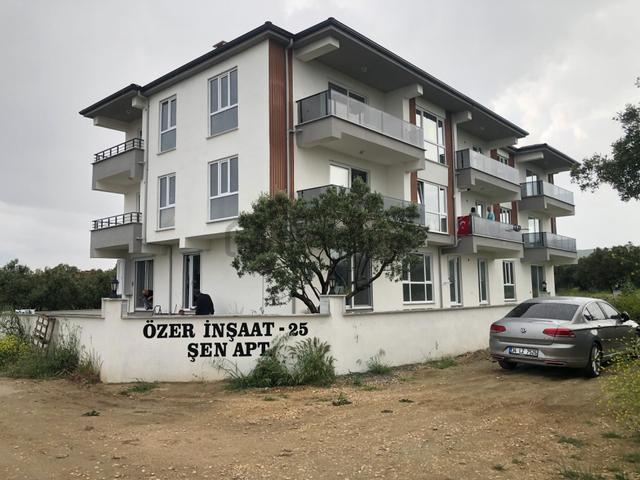 Şarköy De Işık Emlaktan Cumhuriyet Mah De 2+1 77 M2 Daire