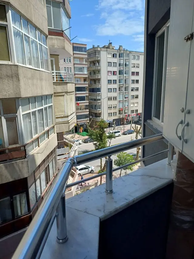 Samsun İlkadım Adalet Mahallesi'nde Kat Tapulu Asansörlü Dış Ce 2