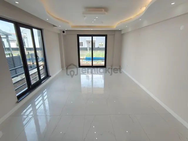 Bulut Yatırımdan 5+1 380 M² Arsa İçerisinde 200 M² Müstakil Ev 2