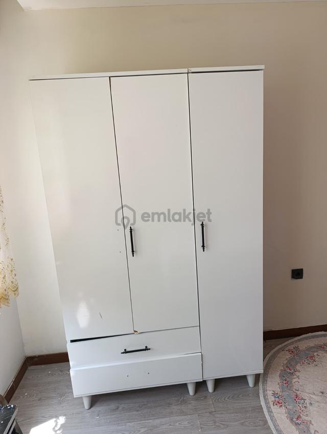 Adana Sarıçamda Gültepede Migrosa Yakın Konumda Eşyaları Yeni 1+1 Eşyalı Kiralık Daire 3