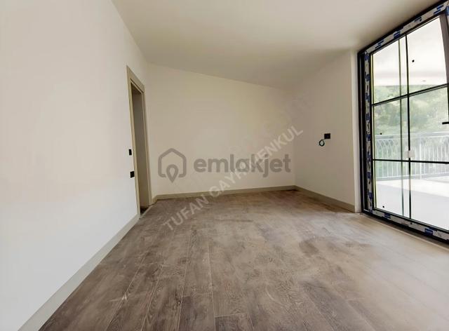 Ultra Lüks Site İçerisinde 4+1 Ayrı Mutfaklı Geniş Teraslı 2