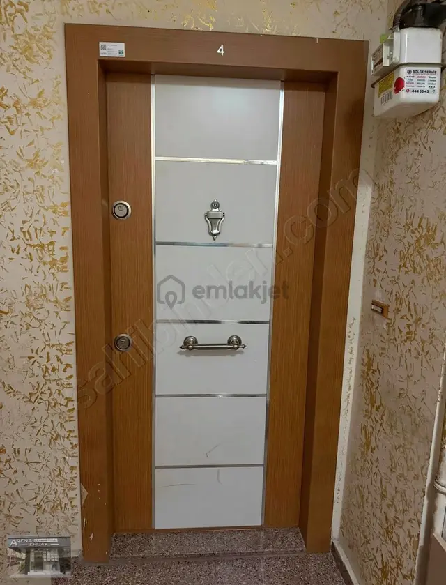 Bahçelievler Hürriyet Mah. 7 Yıllık Binada 3+1 125m2 1. Kat 2
