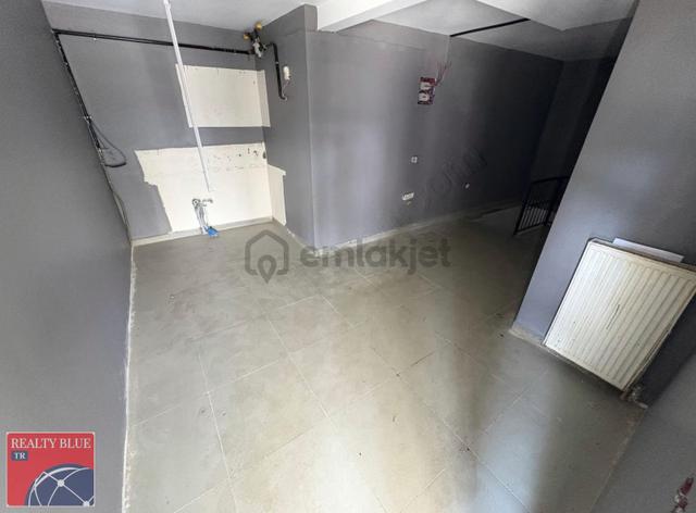 Sultanbeyli Mescidi Aksa Caddesi Üzerinde 160 M2 Kiralık Dükkan 5