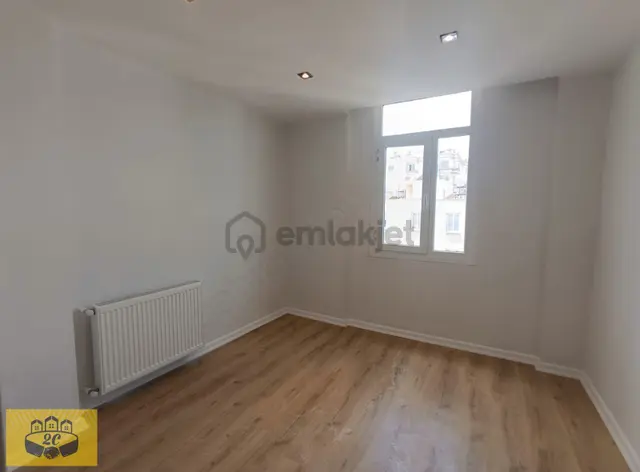 Mahfesığmaz Mah. 3+1 Açık Mutfak Ankastreli+ G.odalı+2banyolu 2