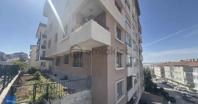 Kolej Kızılay Kuyucak Sokakta Ara Kat Kolej Kızılay Kuyucak Sokakta Ara Kat