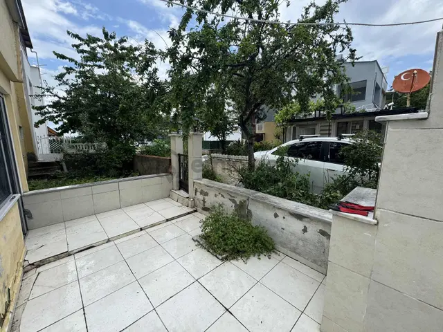 Gümüş Emlak'tan Eşyalı Satılık 1+1 Daire 4