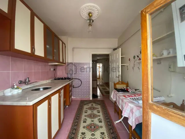 Koza'dan Plevne Mah. Ara Katta Bağımsız Üç Cepheli Kiralık Daire 3