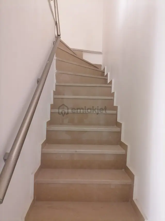 Bursa Mudanya Burgaz Mah. Kiralık 4+1 Dubleks 2