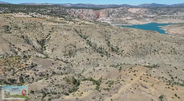 Bozkır / Dereiçi Mahallesinde 489 M² Müstakil Tapulu Bağ 2