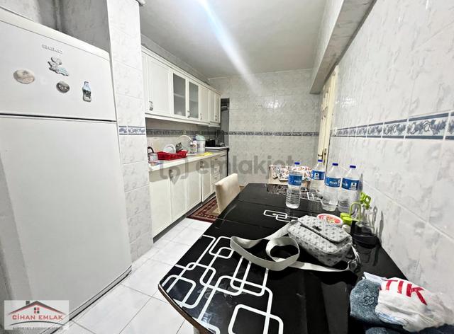 Barıştepe De Piri Caddeye 20m Merkez Cami Yakını Satlk 2+1 Daire 2