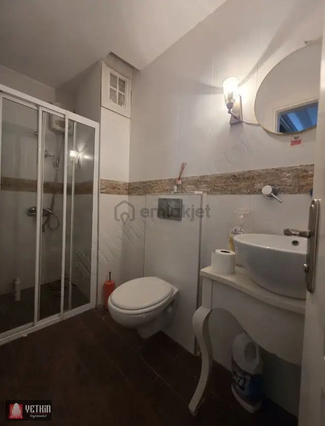 Yetkin'den Atatürk Cad.balta İşhanı Kiralık Ofis 1