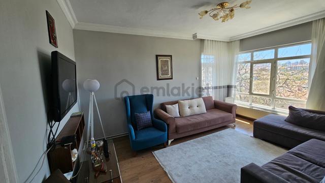 Arel'den K.esat Ballıbaba'da 3 Kat 3+1 Kombili Ön Cephe Manzaralı Daire 5