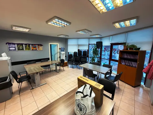 Ataşehir City's Avm Yakını 90m2 Krediye Uygun Satılık Plaza Katı 4