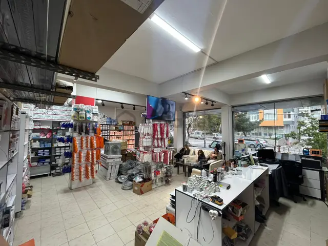 !fırsat!keçiörende Cadde Üzerinde 100m2 Takasa Açık Dükkan 3