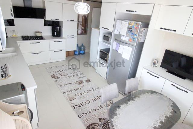 Hemdem Gayrimenkul'den Atakent'te Full+full Yapılı Arakatta 3+1 Satılık Daire 4
