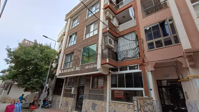 Hasanağa Ve Üçkuyular Meydan Yakını Full Eşyalı 1+1 Kiralık Hasanağa Ve Üçkuyular Meydan Yakını Full Eşyalı 1+1 Kiralık