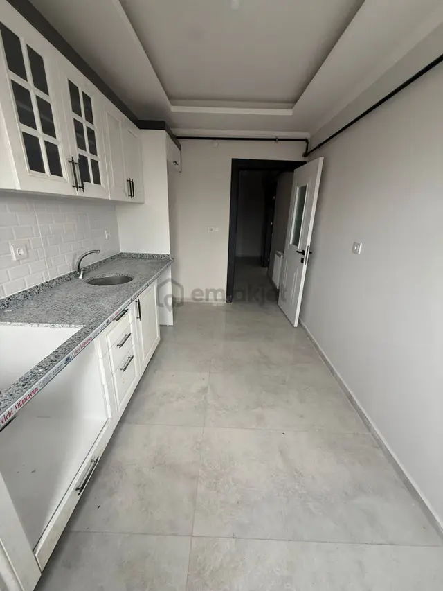 Saruhan Mahallesi Satılık ✅2+1 90m2 M2 5 Katlının 3 Katı ❇️sıfır Full Özelikli Petek Kombili 3