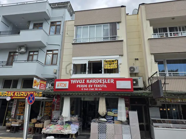 Altınoluk İlkbahar Dan Merkezi Konumda Denize 50 Metre 2+1 Geniş Daire Altınoluk İlkbahar Dan Merkezi Konumda Denize 50 Metre 2+1 Geniş Daire